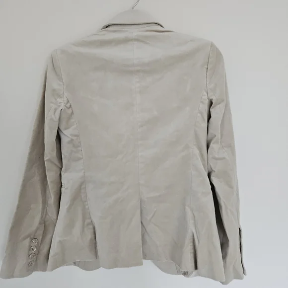 NWT BITTEN by Sarah Jessica Parker Velvet Blazer Beige Tan Small S - Picture 3 of 3